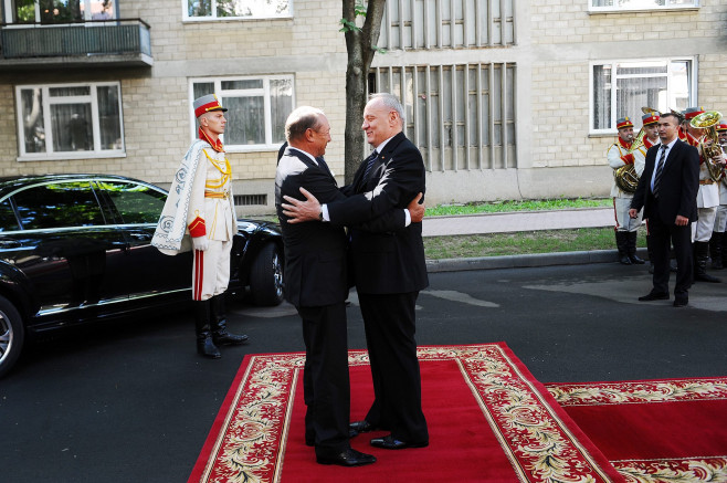 basescu moldova 1