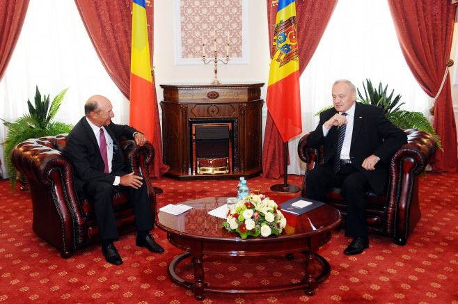 basescu moldova 3