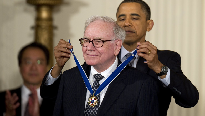 warren buffett medaliat de obama afp