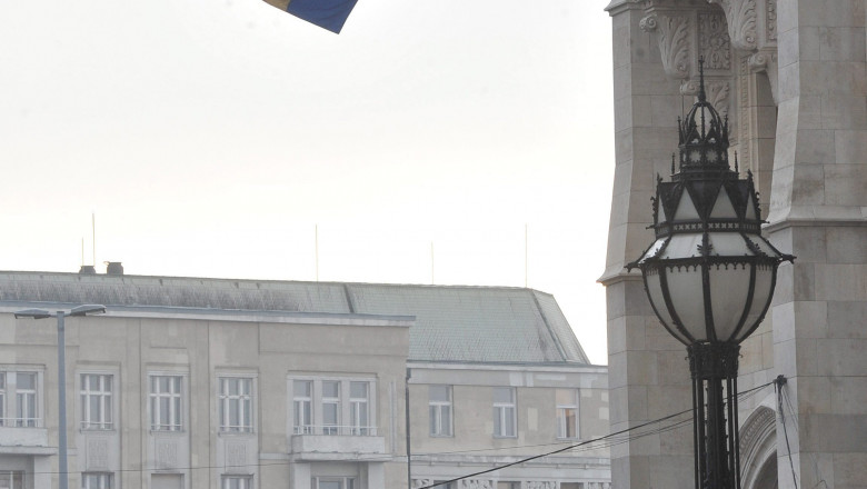 steagul secuiesc parlamentul ungariei - 5526850-Mediafax Foto-M th Zolt n
