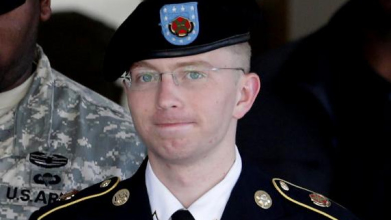 bradley manning-2