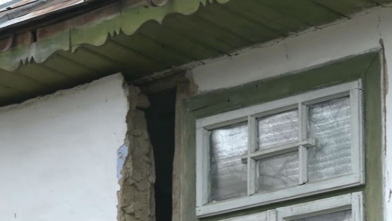 casa crapata de cutremur in Galati - captura digi24-1