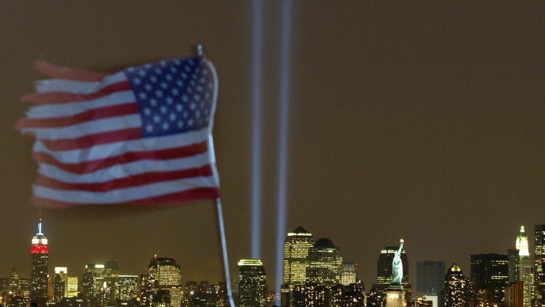 SUA New York steag 112637-AFP Mediafax Foto-Don EMMERT