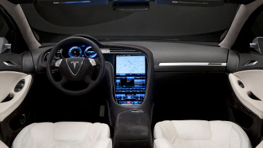 2012-Tesla-Model-S-interior-view 1