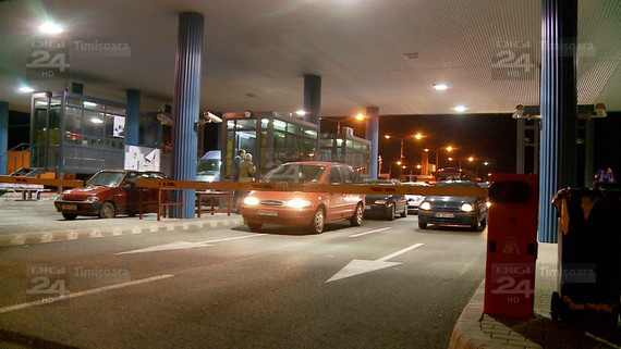 Un șofer a fost prins cu două permise de conducere false la intrarea în România. Ce a pățit