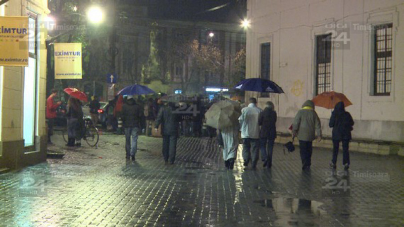 protest pe ploaie la Timisoara 09