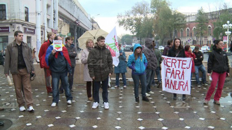protest pe ploaie la Timisoara 03