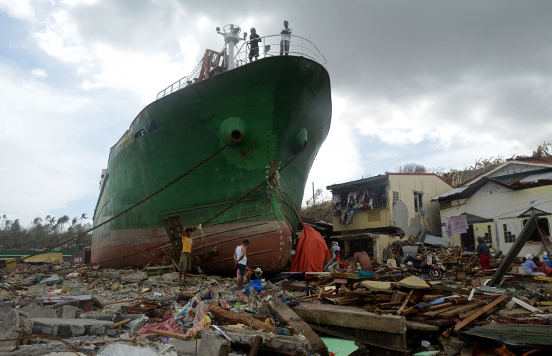 filipine taifun2 - 6202282-AFP Mediafax Foto-NOEL CELIS
