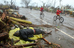taifun filipine5 - 6198376-AFP Mediafax Foto-NOEL CELIS