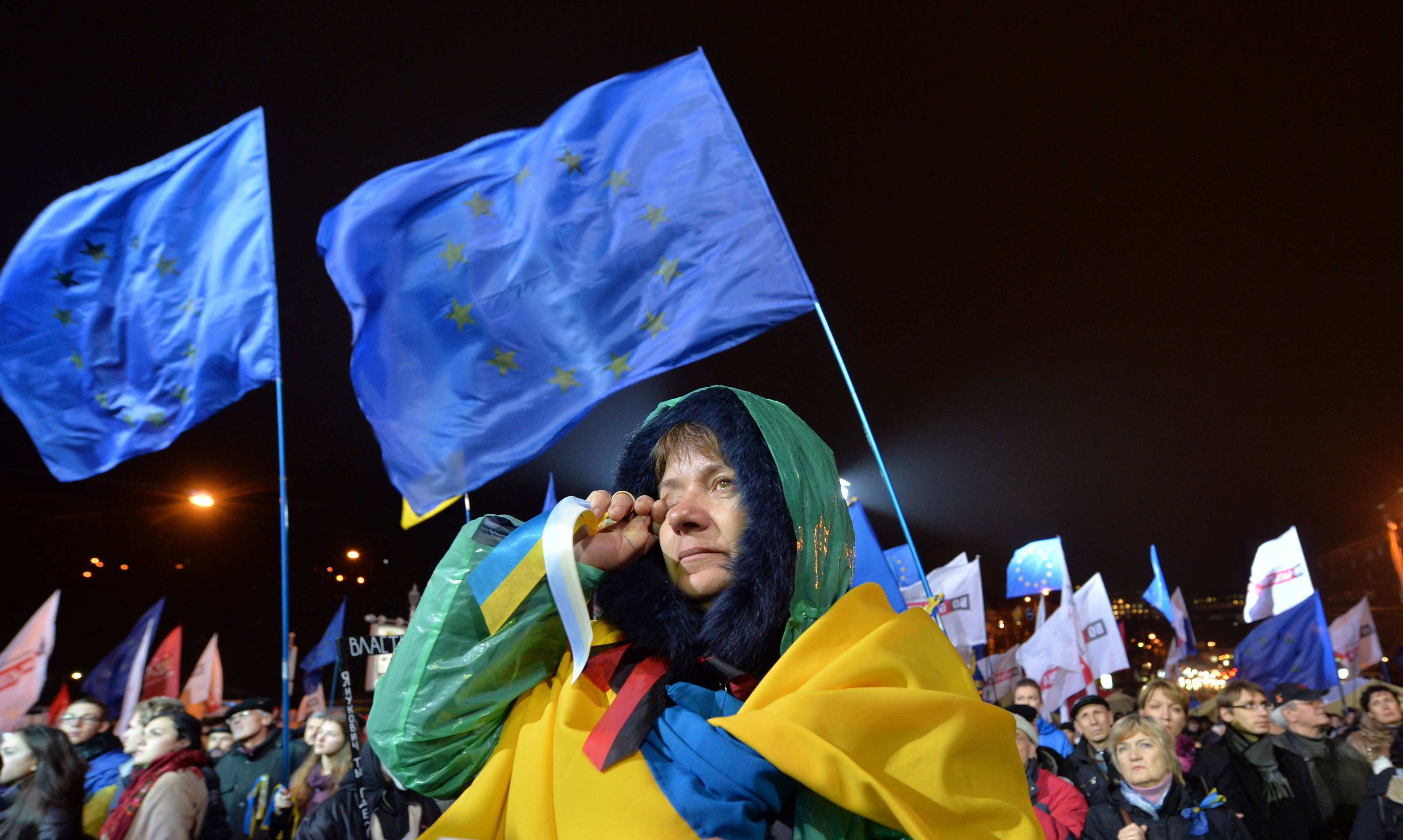 Proteste violente Kiev Ucraina 25 noiembrie 2013 4 -AFP Mediafax Foto-Sergei SUPINSKY