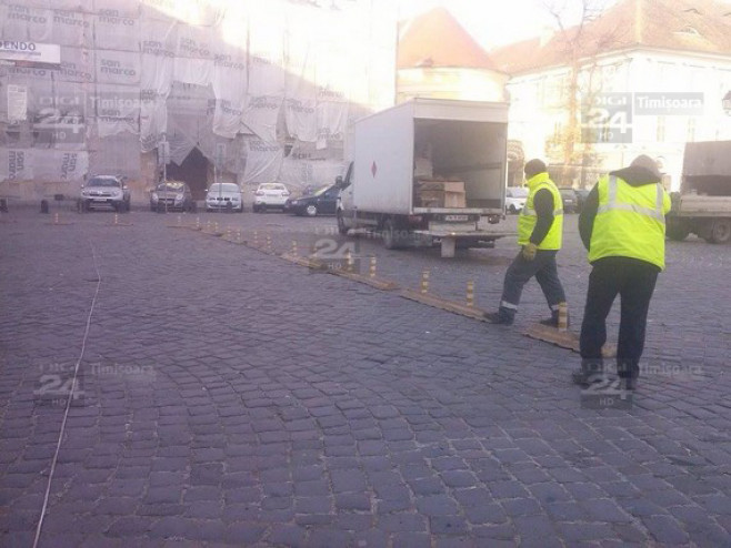 Amenajarea parcarii si traseului auto in Piata Unirii 05