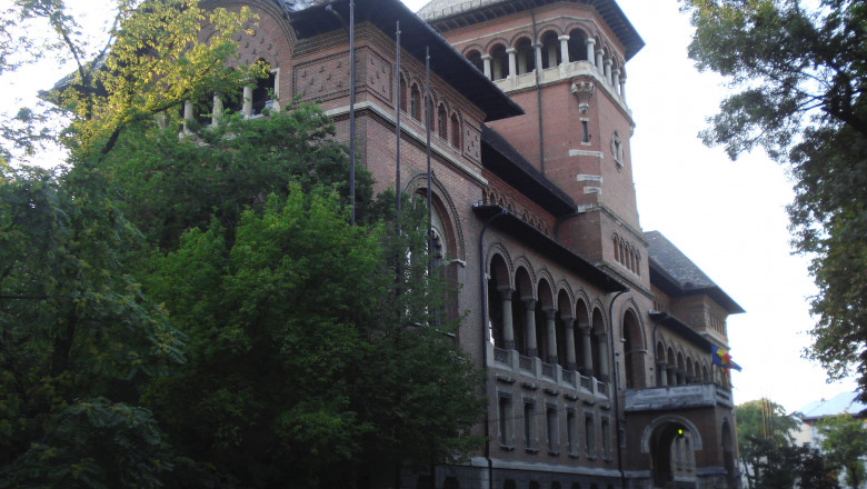 Muzeul Taranului Roman MTR - Wikipedia