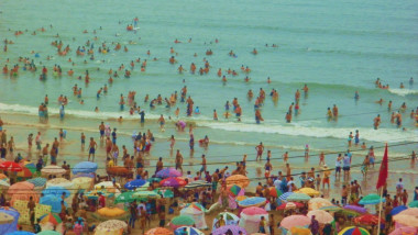 the-busy-beach-casablanca-morocco 1152 12815613412-tpfil02aw-17412