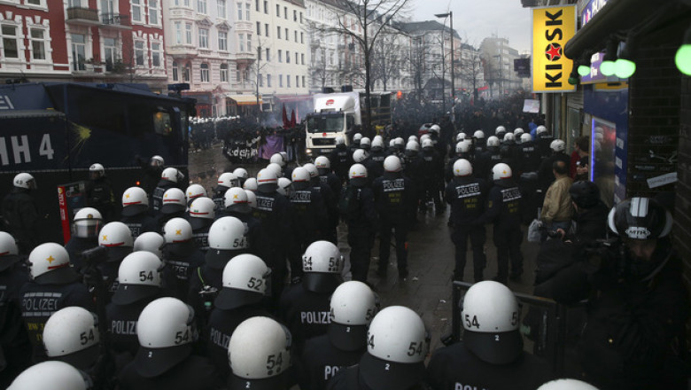 Germany Hamburg Riots 4833331 ver1.0 640 480