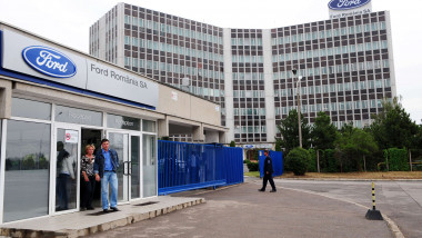 FORD ROMANIA - AFP Mediafax Foto-DANIEL MIHAILESCU-1