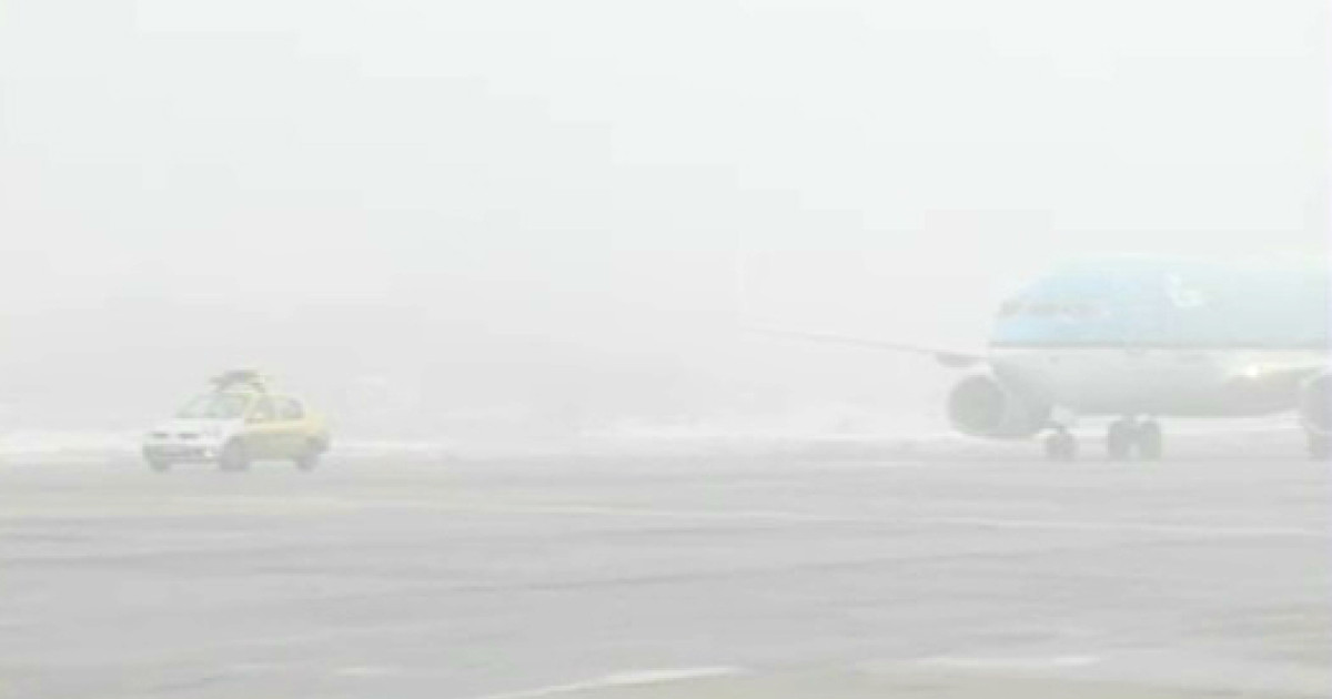 Ceața afectează traficul aerian pe aeroportul din Iași