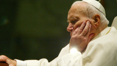 Papa Ioan Paul al II-lea-AFP Mediafax Foto-PATRICK HERTZOG