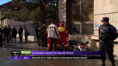 MORT CASA DE PENSII