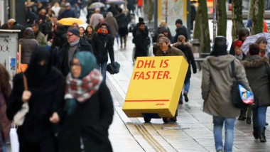 dhl-is-faster