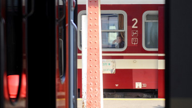 tren in gara de nord mfax-1