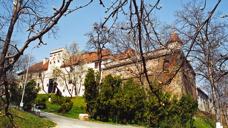 cetatea-brasov