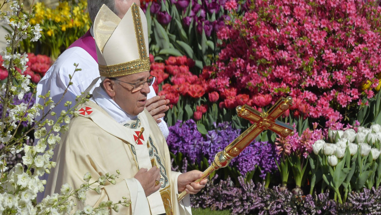 Papa Francisc Vatican slujba de Paste 2014-AFP Mediafax Foto-ANDREAS SOLARO