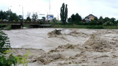 inundatii mediafax