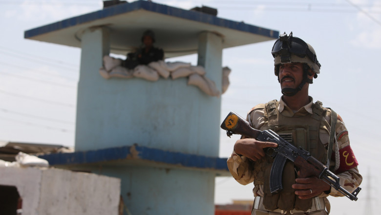 Soldat irakian-AFP Mediafax Foto-Ahmad AL-RUBAYE