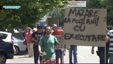 PROTEST MAZARE