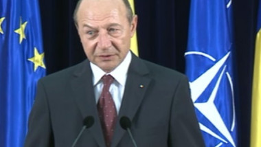 basescu lacrimi