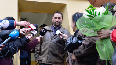 Traian Berbeceanu la iesirea din arestul Politiei Capitalei-Mediafax Foto-Victor Ciupuliga
