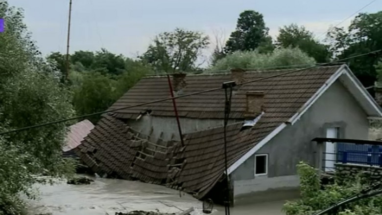 inundatii bascov