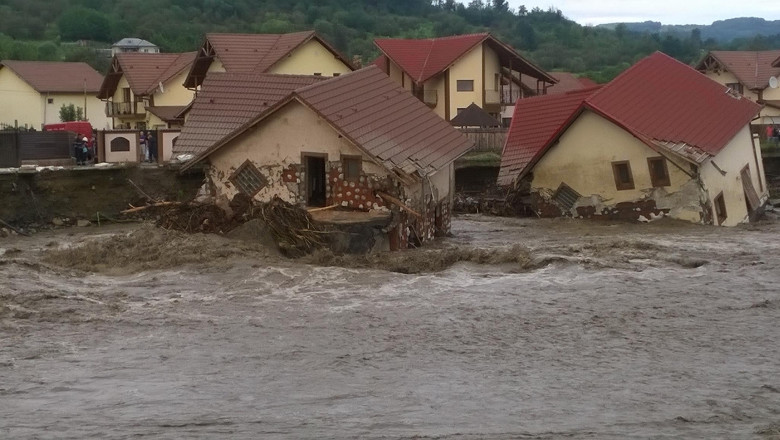 inundatii vladesti valcea iulie 2014 - sorin nicu telespectatori digi24 1