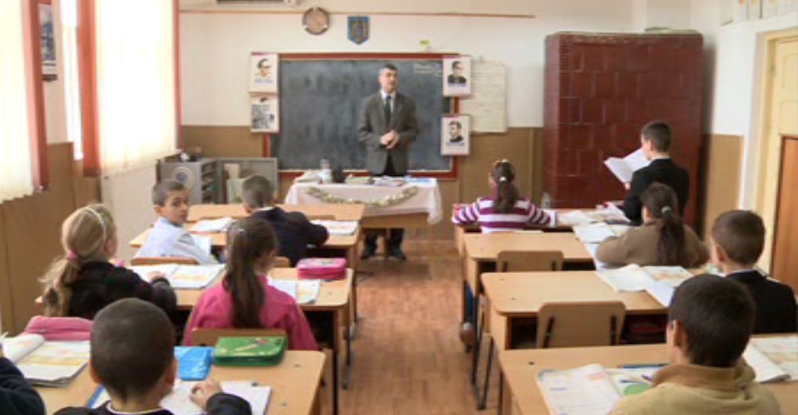 Banii de navetă pentru elevi, de 4 ori mai mulți în acest an școlar. Ce sume vor primi aceștia