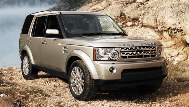 2015-Land-Rover-DiscoveryInterior