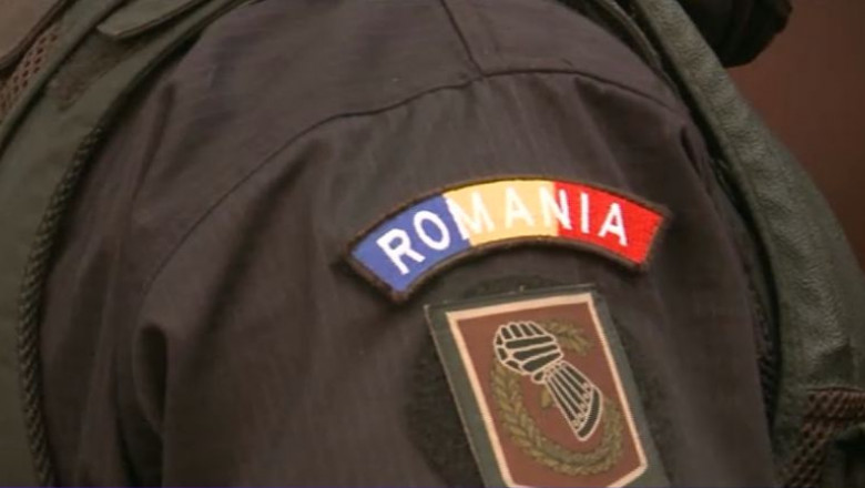 uniforma jandarmerie perchezitii