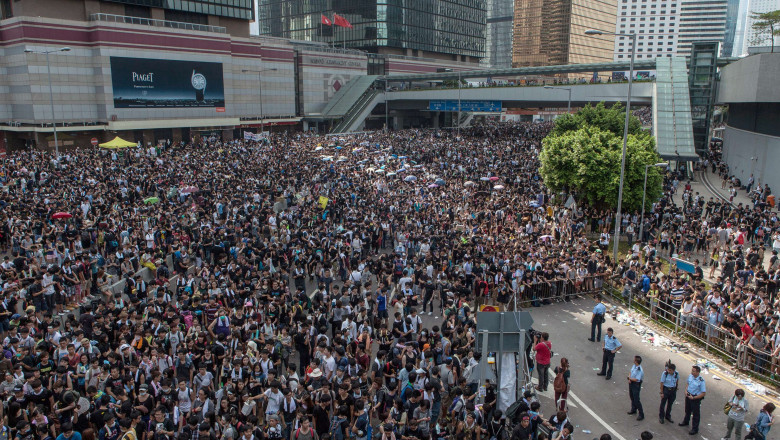 Proteste septembrie 2014 Hong Kong-AFP Mediafax Foto-ANTHONY WALLACE
