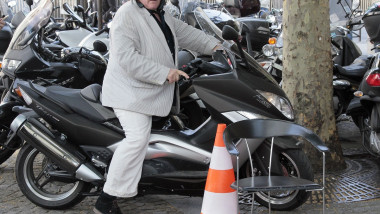 gerard depardieu motociclist - resized - mfax-1