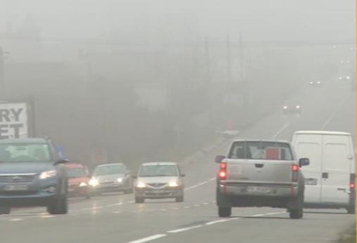 Cod galben de ceață în mai multe județe: vizibilitate sub 200 de metri în Transilvania, Moldova și Muntenia