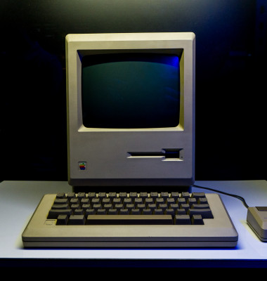 calculator apple vechi
