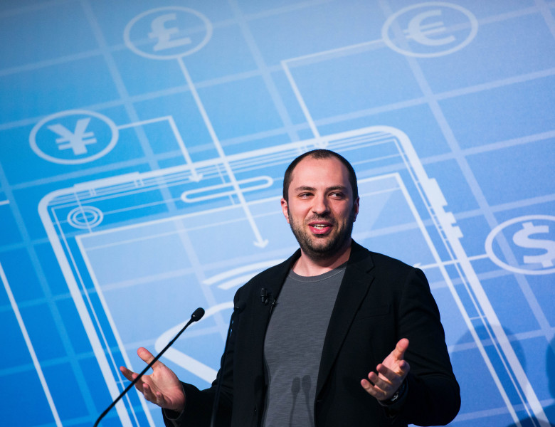 Jan Koum (whatsapp) pe scena la World Mobile Congress