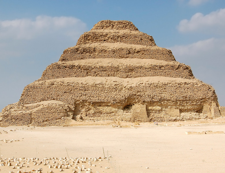 piramida lui djoser