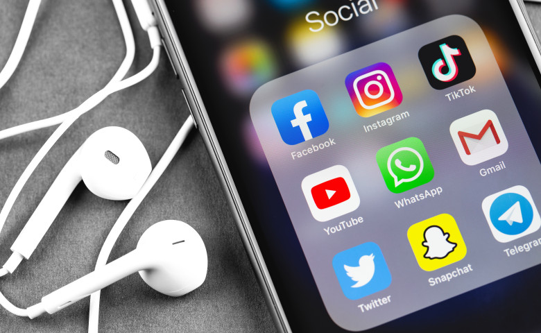 aplicatii pe care trebuie sa le dezinstalam din telefon