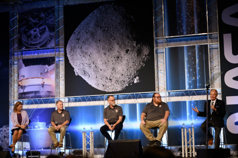 Ce au găsit oamenii de știință pe eşantionul de pe asteroidul Bennu, adus pe Pământ de NASA (4)