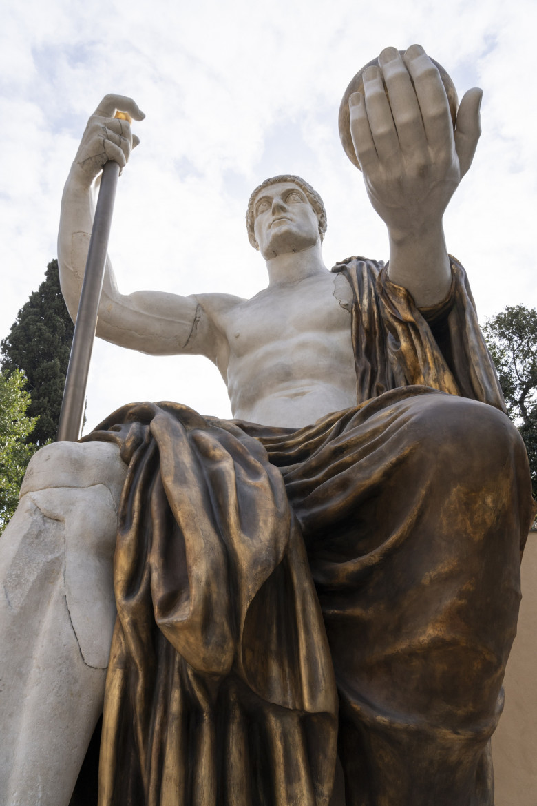 Statuia colosală a împăratului Constantin, reconstituită la Roma/ Profimedia