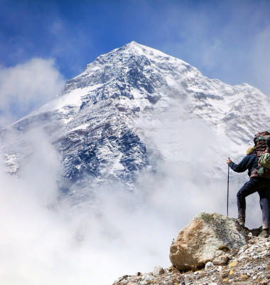 Muntele Everest a crescut în înălţime/ Shutterstock