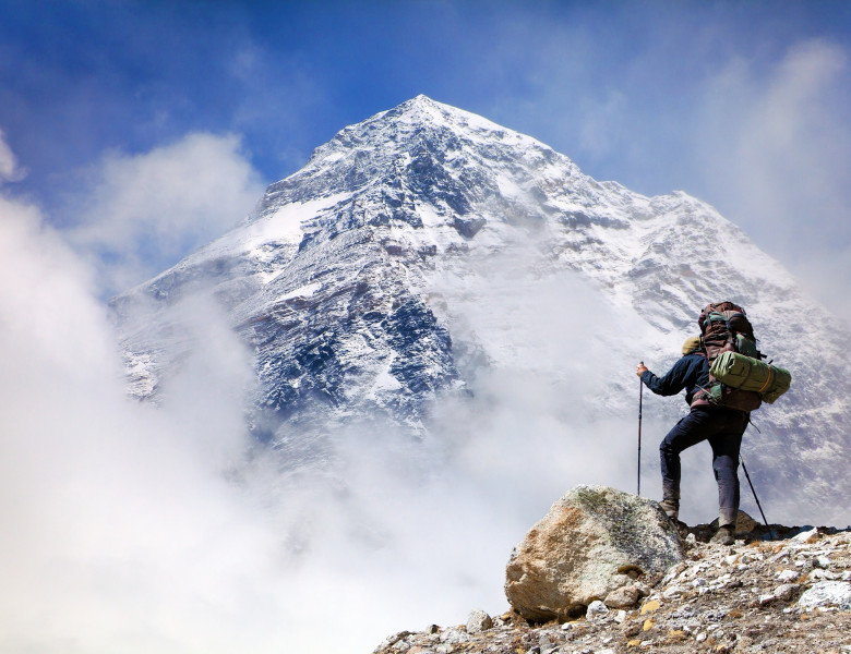 Muntele Everest a crescut în înălţime/ Shutterstock