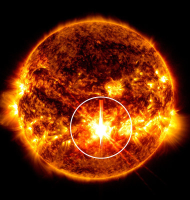 Here comes the Sun: Huge solar flare could bring amazing aurora