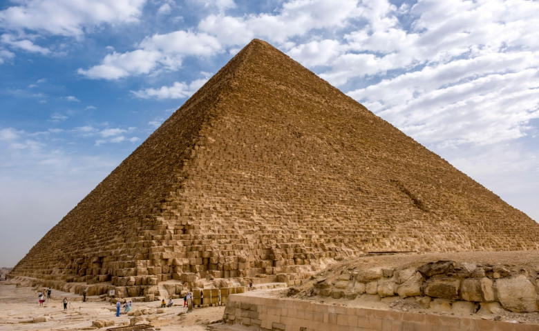 Marea Piramidă din Giza