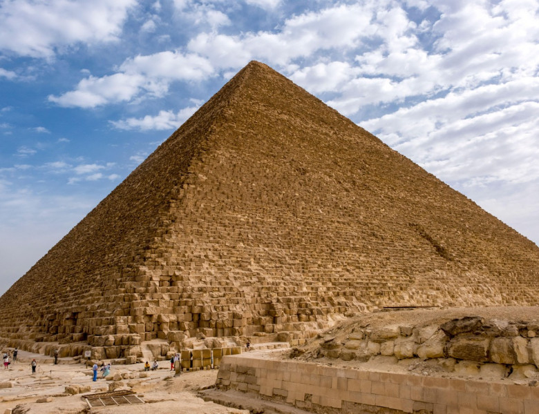 Marea Piramidă din Giza